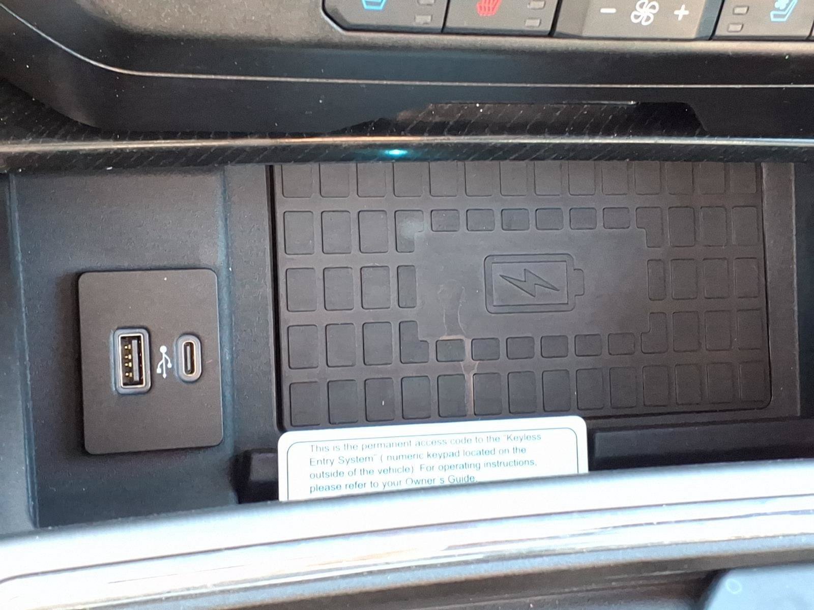 Used 2021 Ford F350 Platinum AWD/4WD image 19