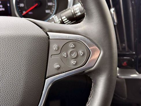 Certified 2023 Chevrolet Traverse LT image 21