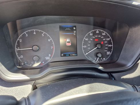 Used 2024 Toyota Corolla LE FWD image 10