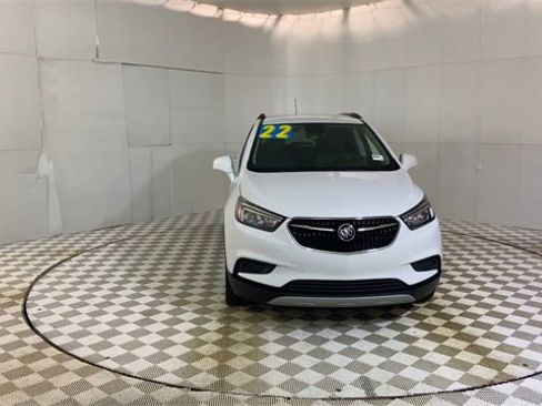 Certified 2022 Buick Encore Preferred w/ Safety Package image 3