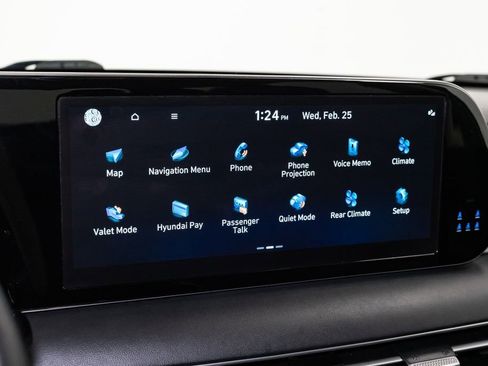 Used 2023 Hyundai Palisade SEL w/ Premium Package image 22