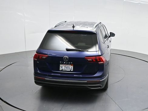 Used 2024 Volkswagen Tiguan SE image 48