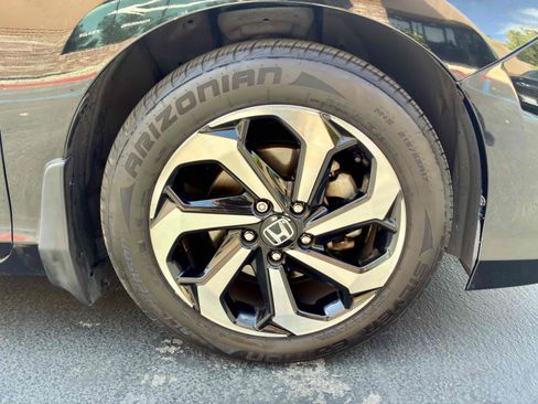 Used 2017 Honda Accord EX-L image 14