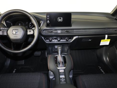 New 2026 Honda HR-V Sport image 8