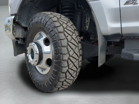 Certified 2022 Ford F350 Lariat w/ Lariat Ultimate Package image 65