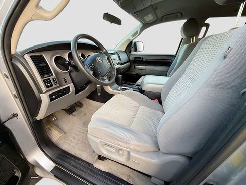 Used 2011 Toyota Tundra 4x4 Double Cab image 18