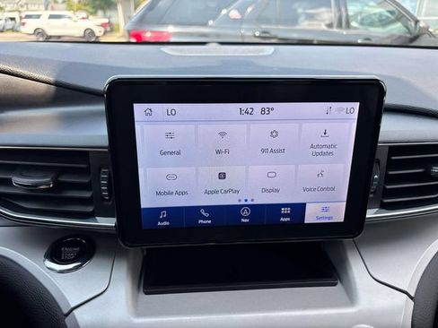 Certified 2023 Ford Explorer XLT w/ Equipment Group 202A AWD/4WD image 40