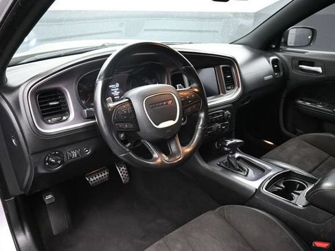 Used 2020 Dodge Charger R/T w/ Plus Group RWD image 13