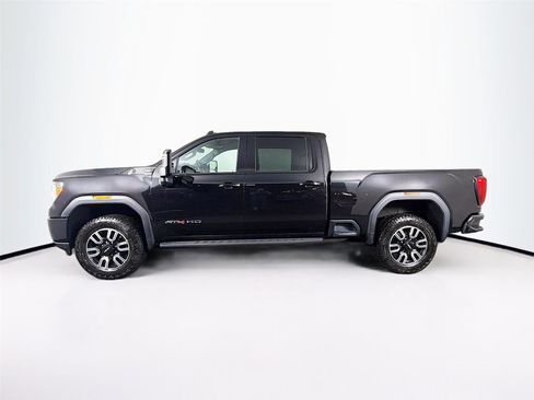 Used 2022 GMC Sierra 2500 AT4 w/ AT4 Preferred Package AWD/4WD image 4