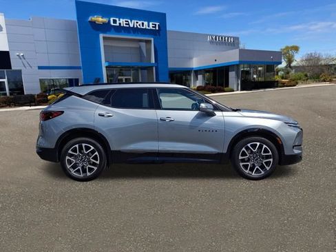 Used 2023 Chevrolet Blazer RS w/ Driver Confidence II Package AWD/4WD image 27