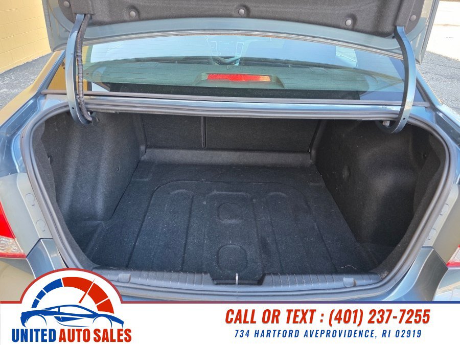 Used 2012 Chevrolet Cruze LS w/ Connectivity Package FWD image 11