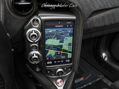 Used 2022 McLaren 765LT RWD image 16