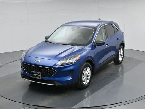 Used 2022 Ford Escape SE w/ Convenience Package FWD image 39