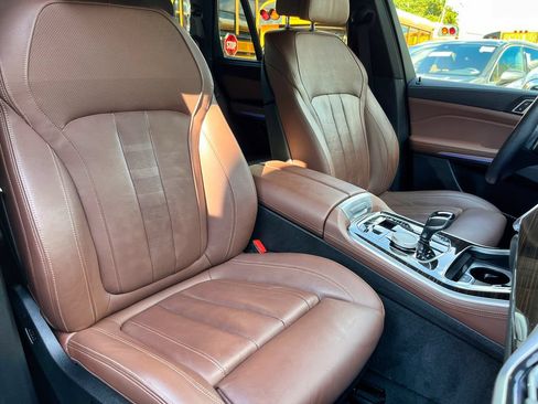 Used 2020 BMW X5 xDrive40i w/ Executive Package AWD/4WD image 30