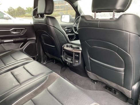 Used 2025 RAM 1500 Laramie AWD/4WD image 31