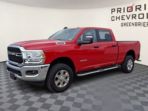 Used 2024 RAM 2500 Big Horn w/ Bed Utility Group AWD/4WD image 4