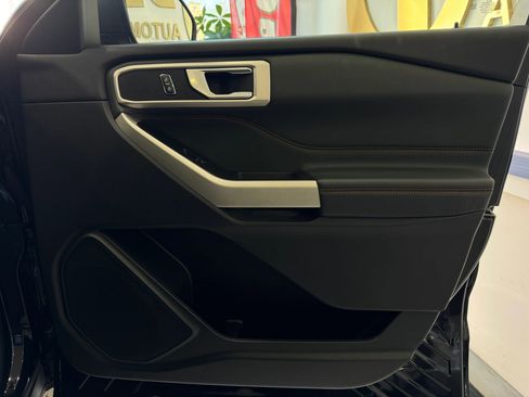 Used 2022 Ford Explorer Timberline image 32