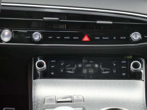 New 2026 Genesis GV70 2.5T Sport Prestige AWD/4WD image 10