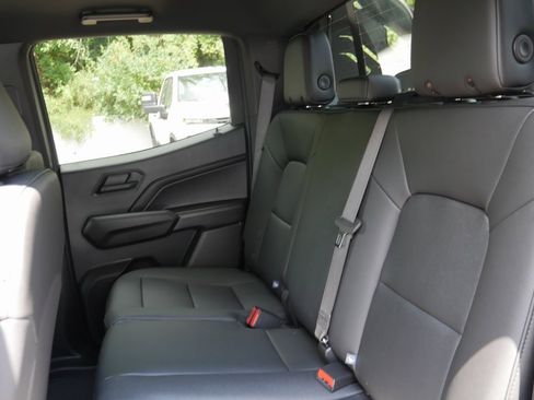 New 2025 Chevrolet Colorado Trail Boss w/ Midnight Edition image 26