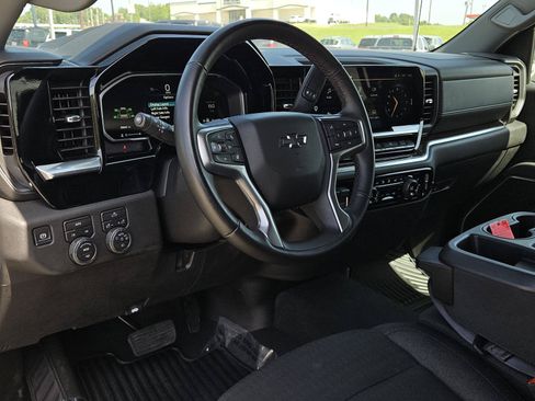 Used 2026 Chevrolet Silverado 1500 RST AWD/4WD image 25