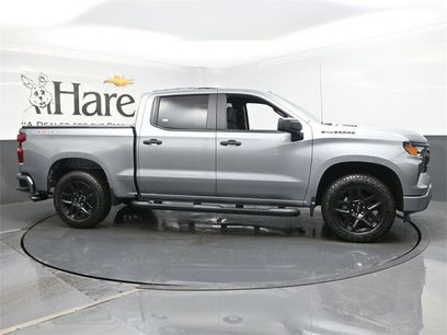 New 2025 Chevrolet Silverado 1500 Custom w/ Turbomax Blackout Package