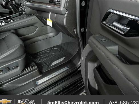 New 2026 Chevrolet Tahoe LT RWD image 25