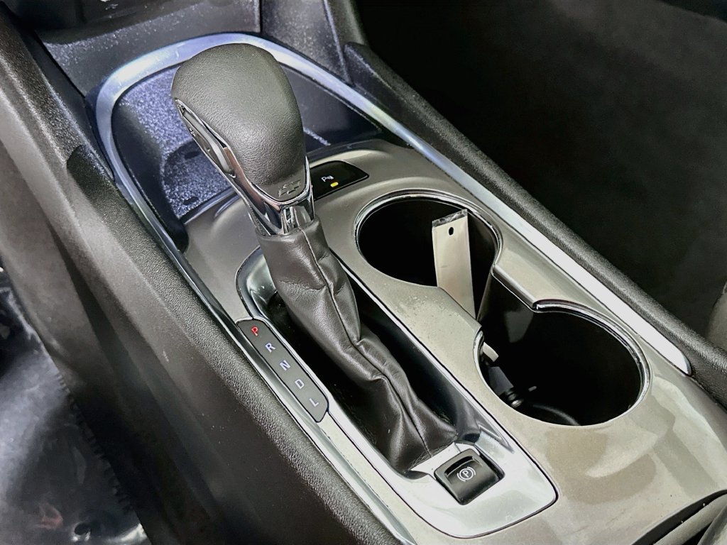 Used 2024 Chevrolet Malibu LT FWD image 23