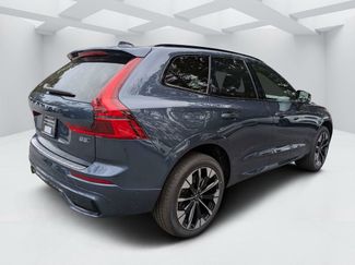 New 2026 Volvo XC60 B5 Plus w/ Protection Package Premier AWD/4WD video 3