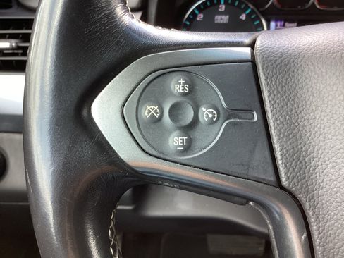 Used 2020 Chevrolet Tahoe LS RWD image 17