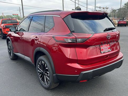 New 2026 Nissan Rogue SV image 7