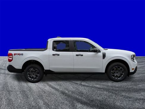 New 2026 Ford Maverick XLT w/ XLT Luxury Package image 3