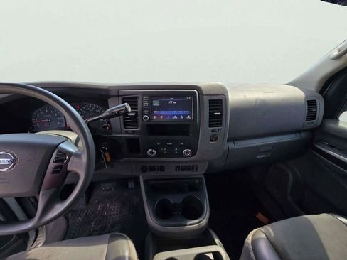 Used 2021 Nissan NV 2500 SV image 14