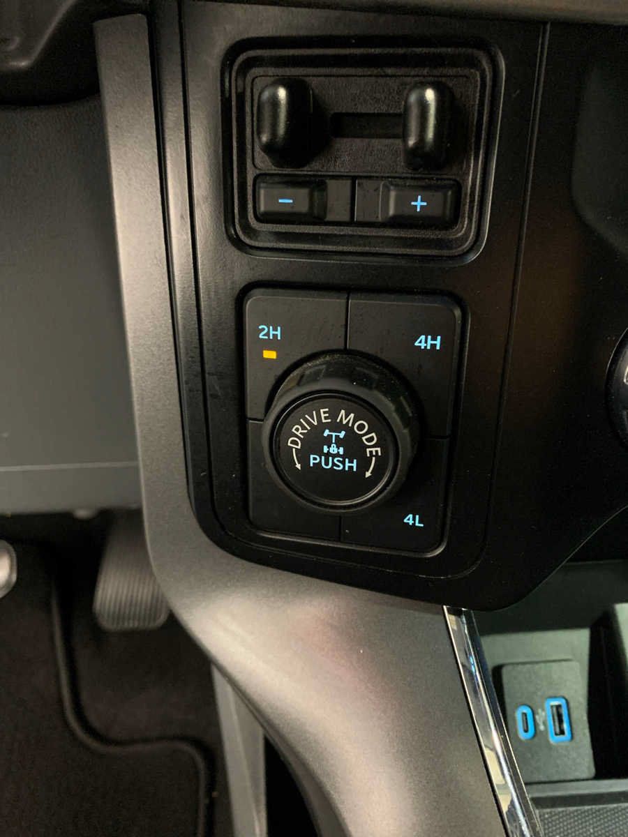 Used 2024 Ford F150 XLT w/ Equipment Group 302A MID AWD/4WD image 7