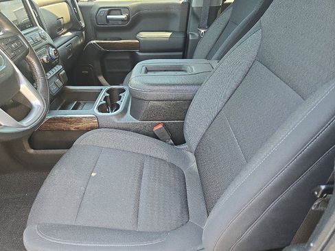 Used 2021 GMC Sierra 1500 Elevation w/ Preferred Package image 16