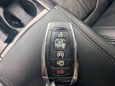 Used 2020 Lincoln MKZ Reserve w/ Monochromatic Package FWD image 35
