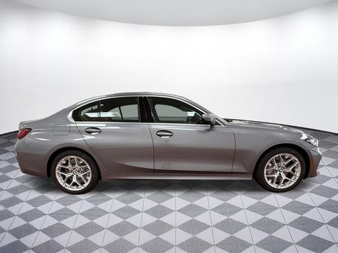 Used 2025 BMW 330i xDrive Sedan w/ Premium Package AWD/4WD image 8