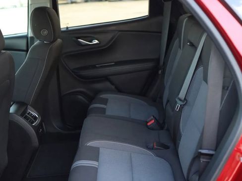 Used 2023 Chevrolet Blazer LT AWD/4WD image 35