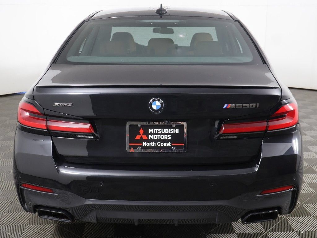 Used 2023 BMW M550i xDrive w/ Executive Package AWD/4WD image 15