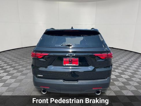 Certified 2023 Chevrolet Traverse LS w/ Midnight/Sport Edition AWD/4WD image 4