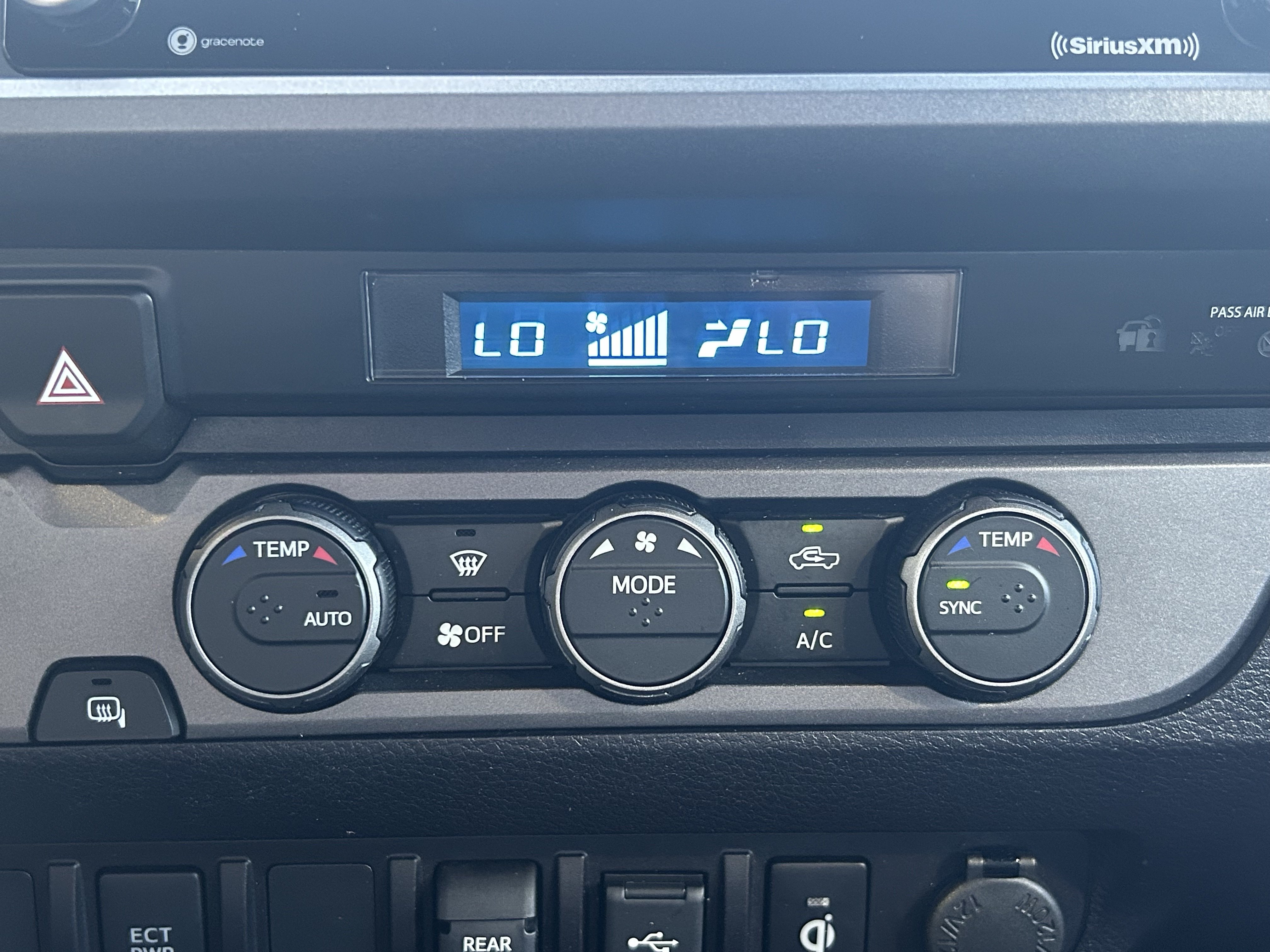 Used 2021 Toyota Tacoma TRD Sport RWD image 28
