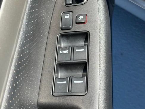 Used 2006 Acura TSX FWD image 16