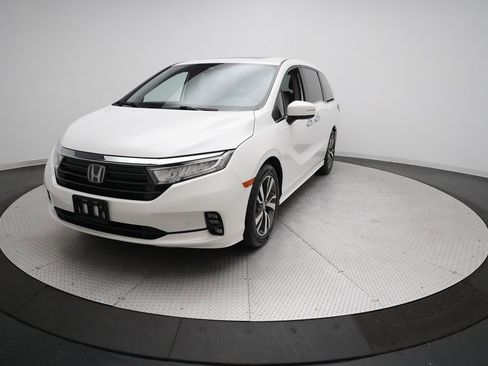 Certified 2023 Honda Odyssey Touring image 31