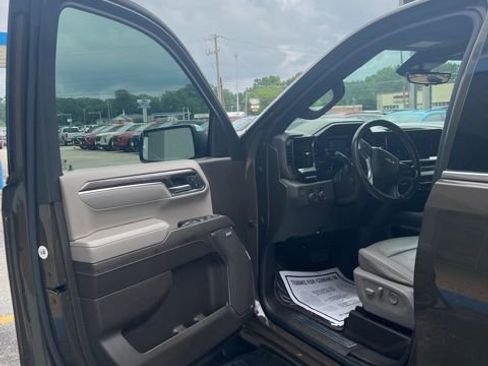 Used 2023 Chevrolet Silverado 1500 LTZ w/ LTZ Premium Texas Edition AWD/4WD image 21