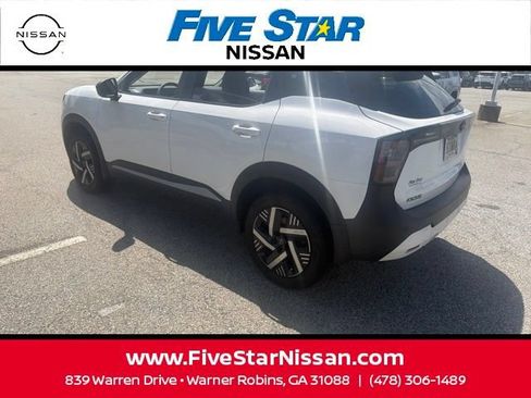 Used 2026 Nissan Kicks SV FWD image 12