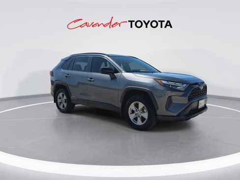 Certified 2023 Toyota RAV4 LE AWD/4WD image 2