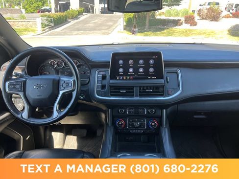 Used 2021 Chevrolet Tahoe Z71 w/ Z71 Signature Package AWD/4WD image 17