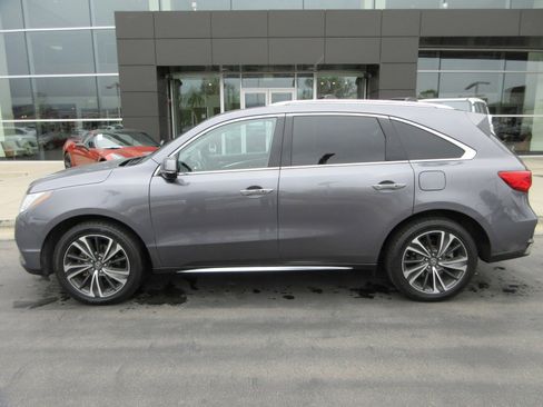 Used 2020 Acura MDX SH-AWD w/ Technology Package image 3