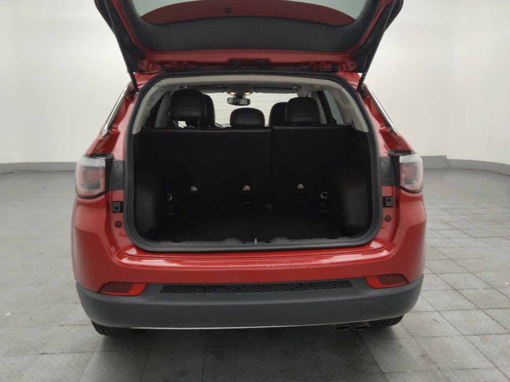 Used 2019 Jeep Compass Limited FWD image 29