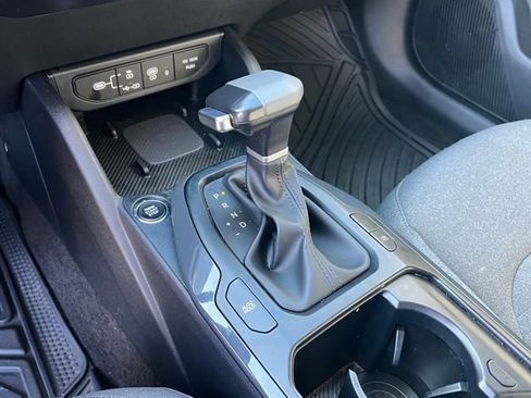 Certified 2025 Kia K4 EX image 20