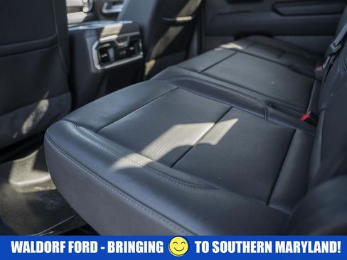 Used 2022 GMC Sierra 1500 SLT w/ SLT Convenience Package image 39